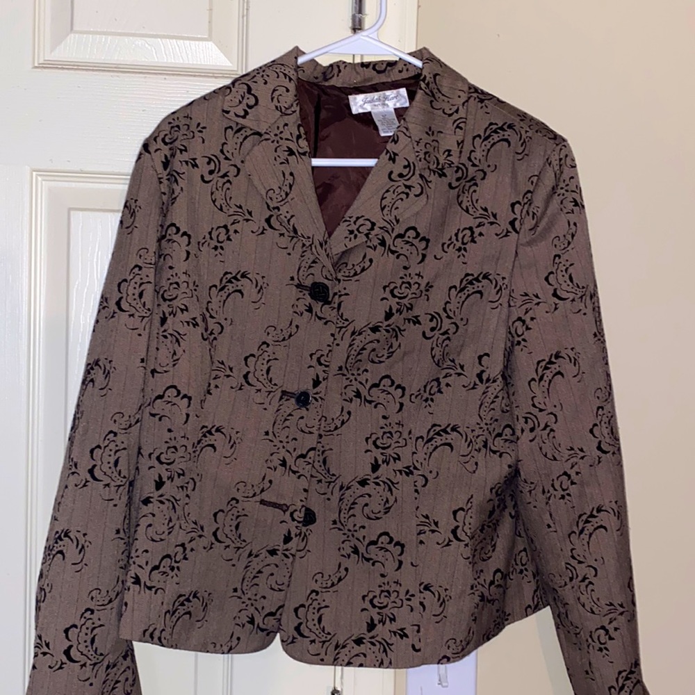Brown floral polyester blazer